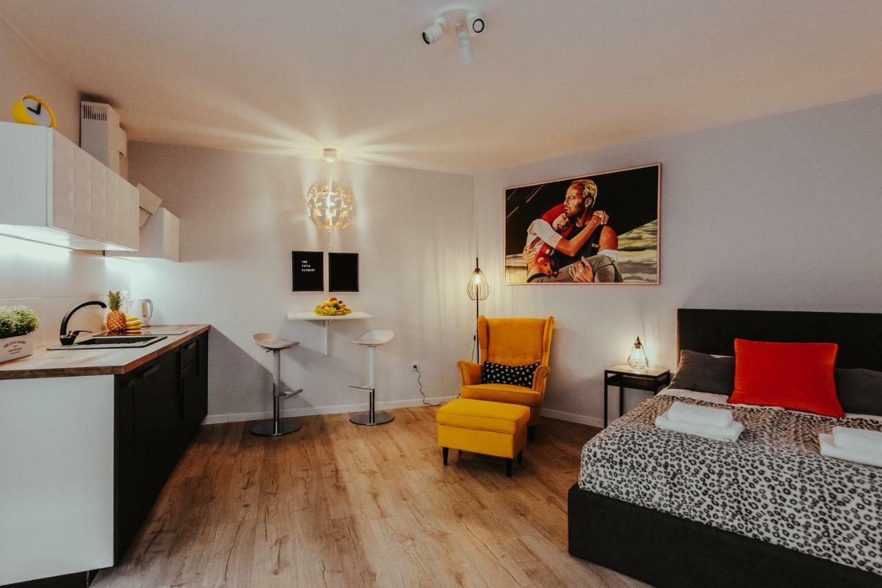 Movart Boutique Aparthotel Cracovia Esterno foto