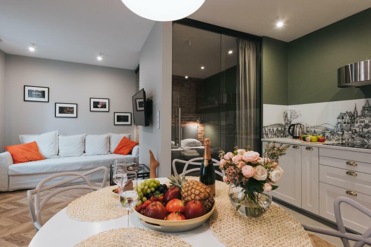 Movart Boutique Aparthotel Cracovia Esterno foto